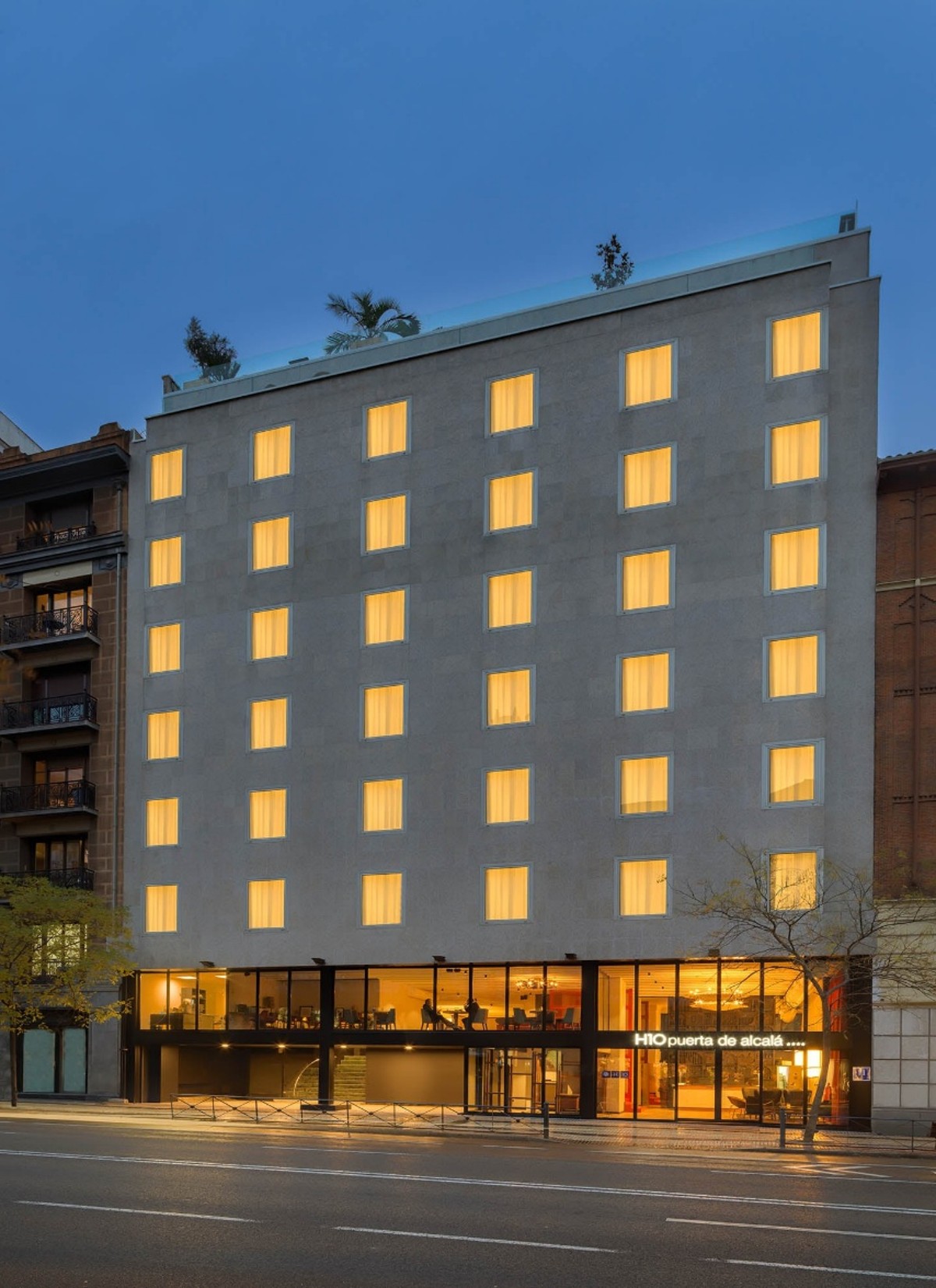 H10 Puerta de Alcalá - Photo 1