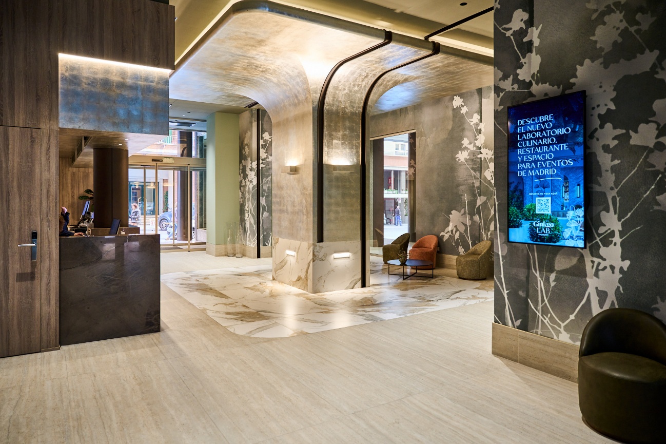 Novotel Madrid Center - Photo 2