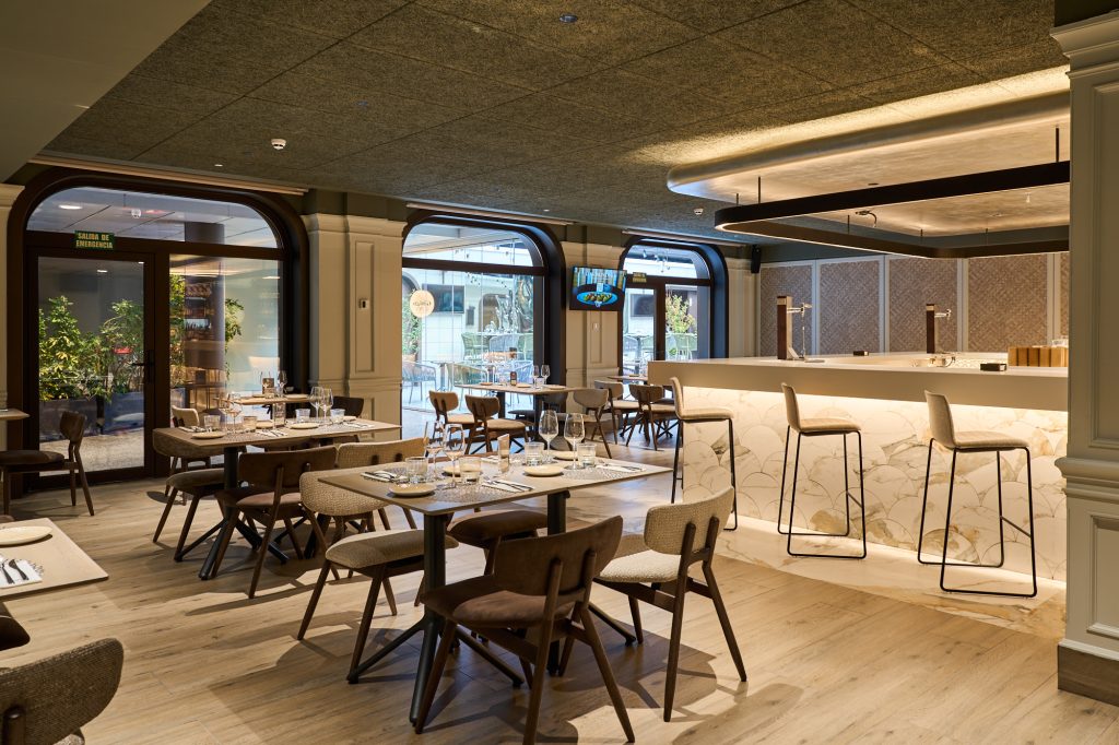 Novotel Madrid Center - Photo 4