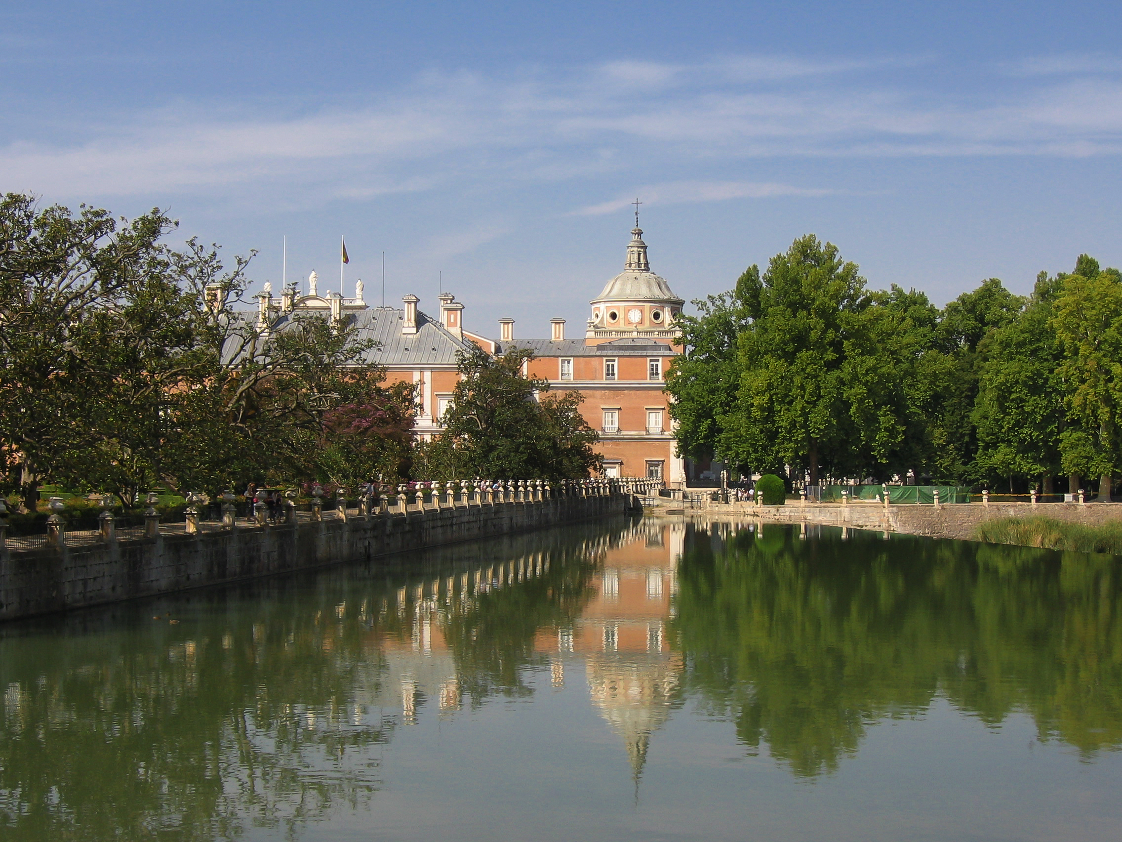 Palacio Real de Aranjuez desde el Puente de Barcas